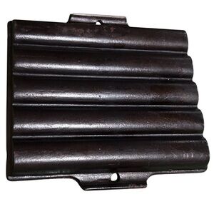 Small unmarked corn stick bread stick cast iron pan